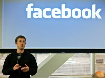 Illustration for article titled Facebooked: The Art Of Choosing A Picture